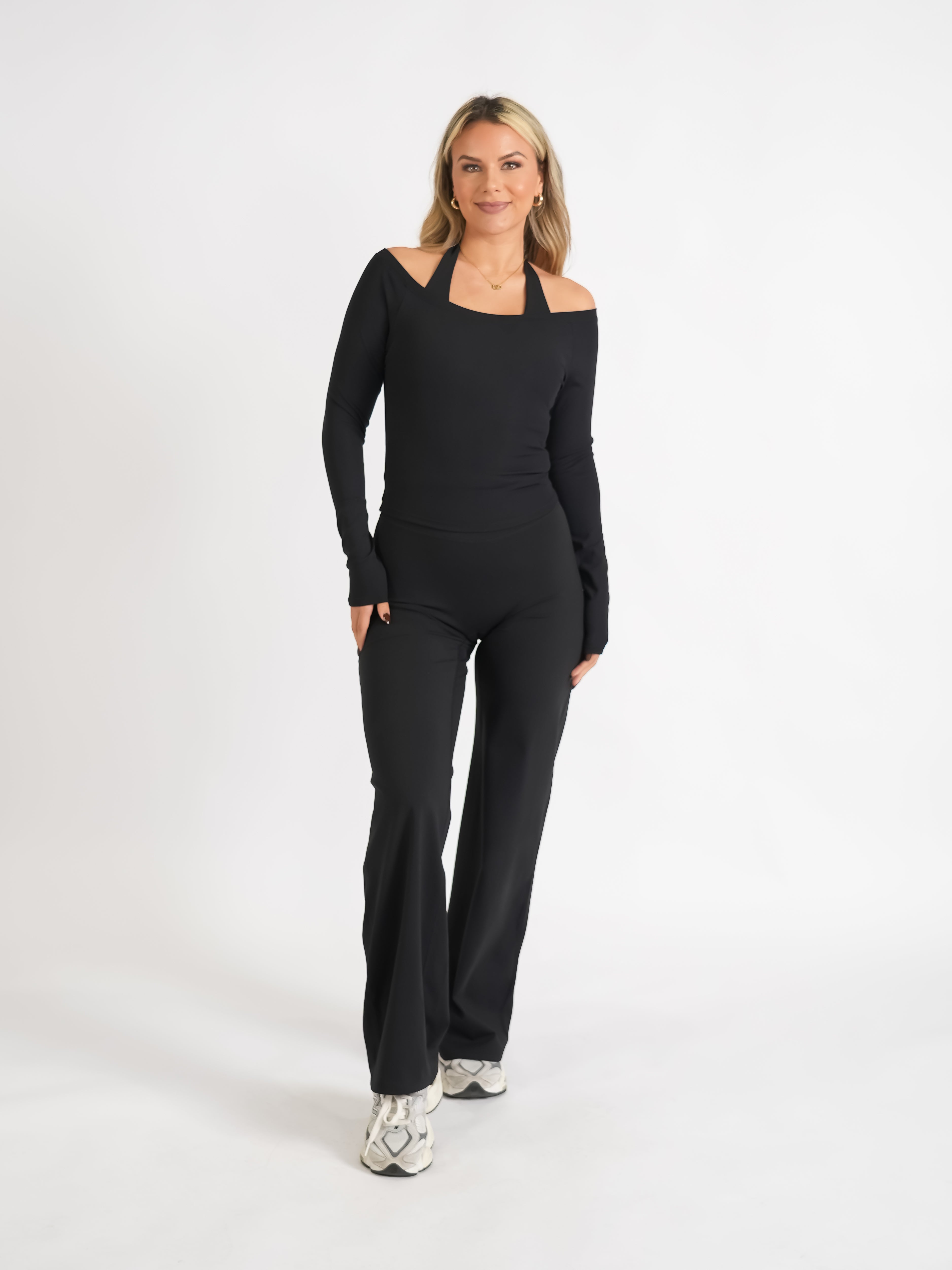 Ribbed Off-Shoulder Cover Classic Black