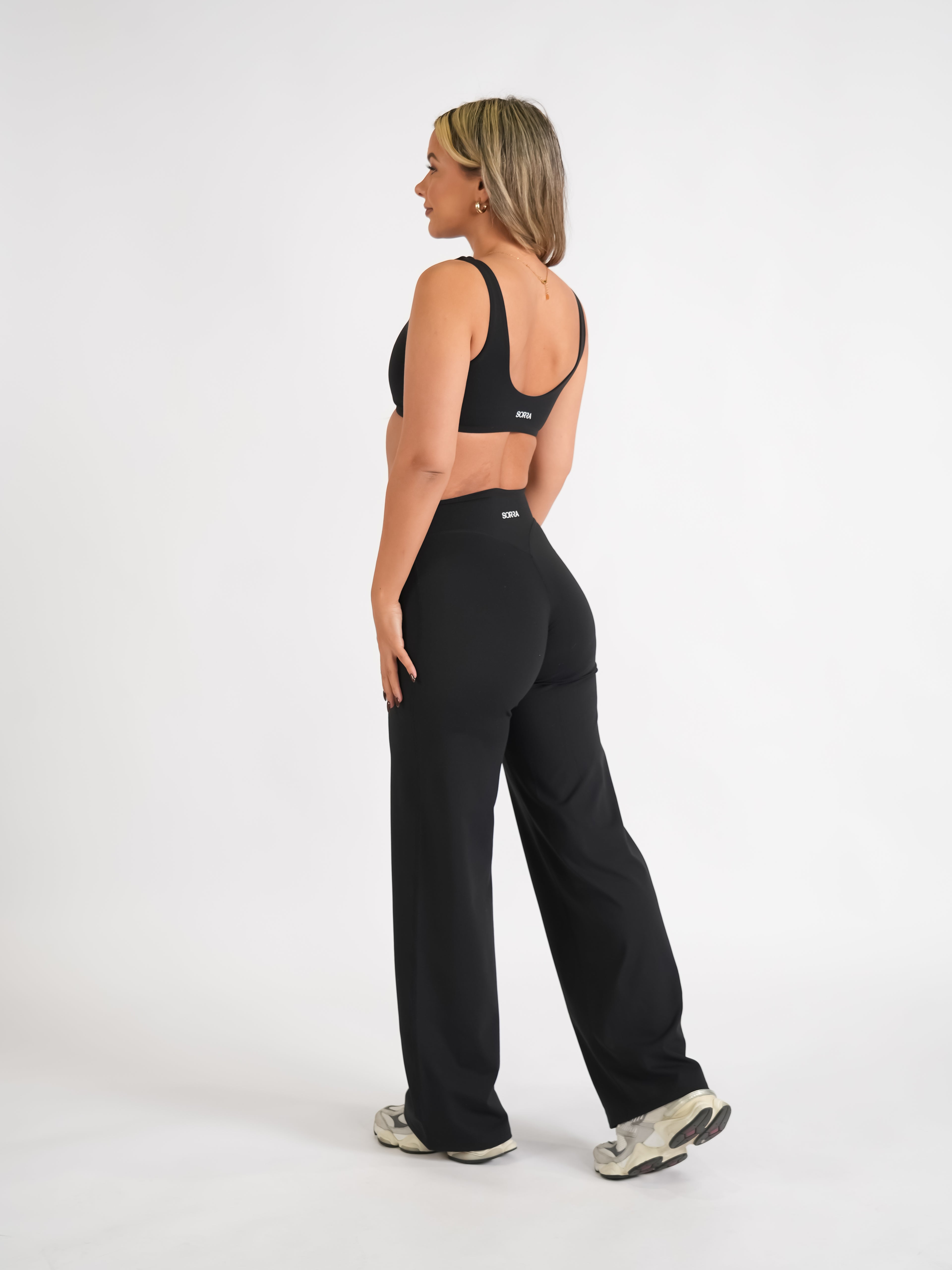 Classic Straight Leg Pants Classic Black STANDARD LENGTH