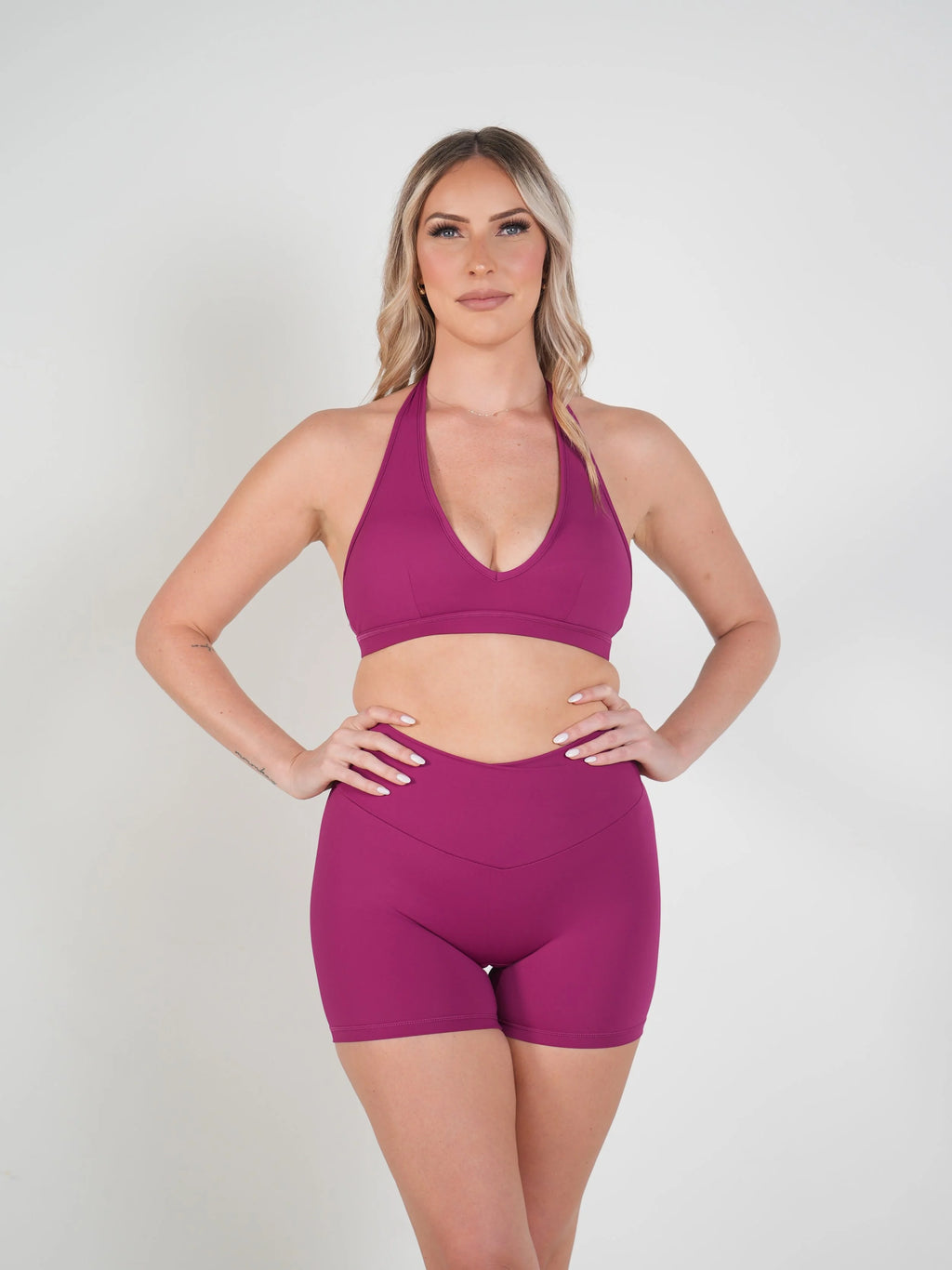Form Hybrid Scrunch Shorts 4" Mulberry