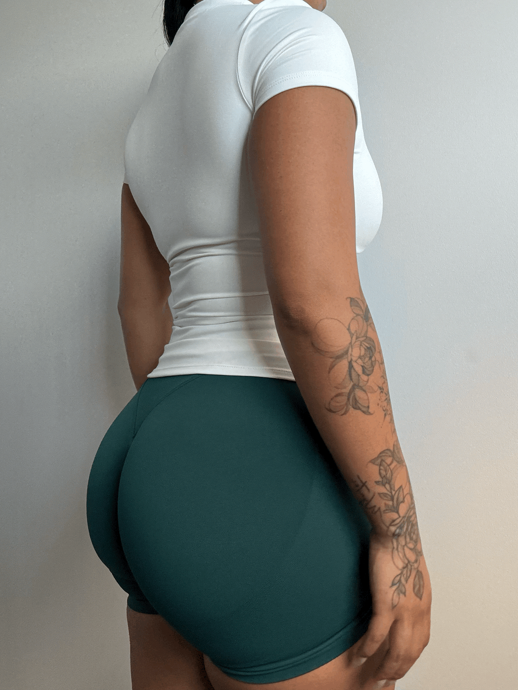 CurveContour Sculpt Fitted Tee Classic White