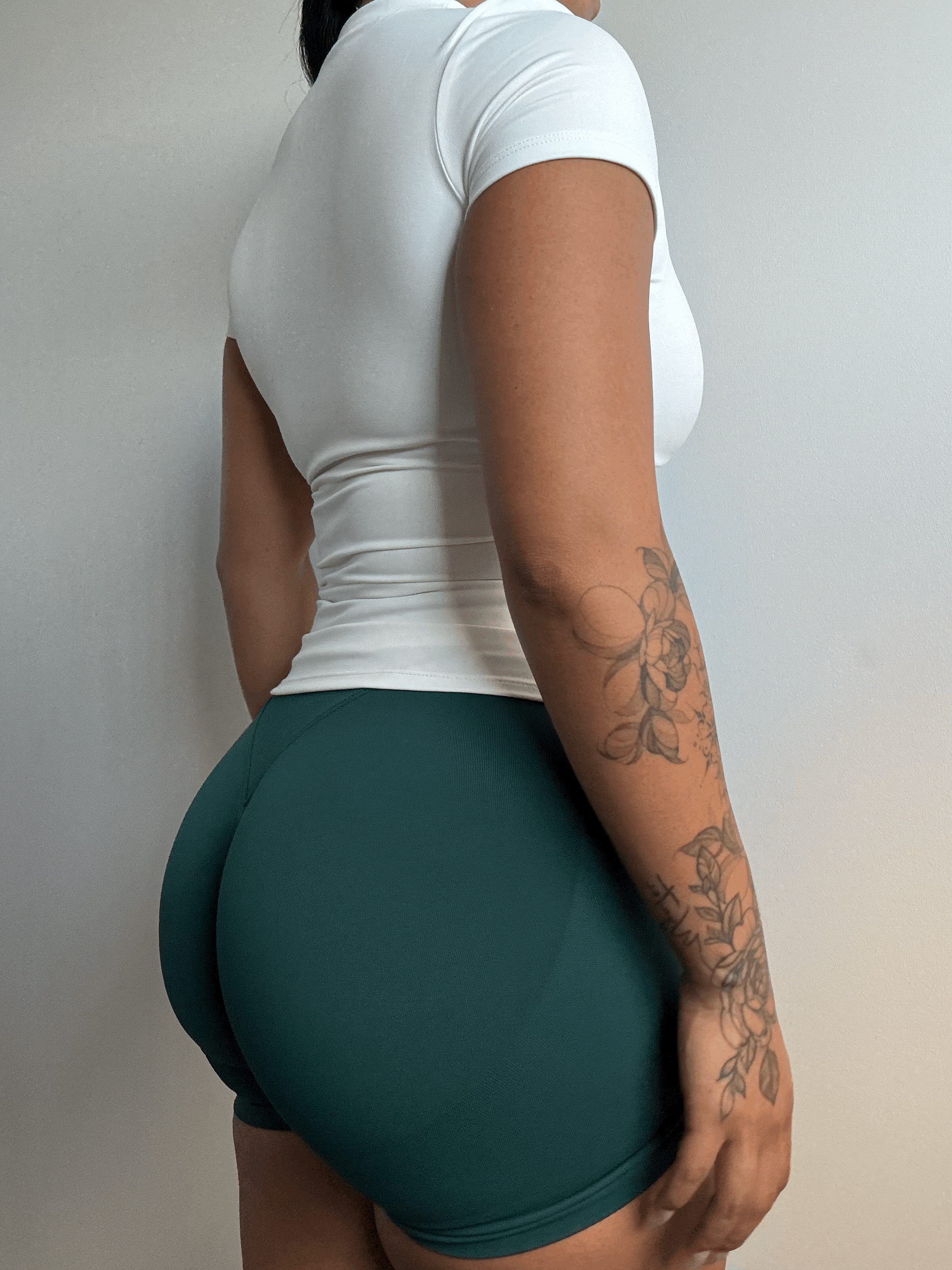 CurveContour Sculpt Fitted Tee Classic White